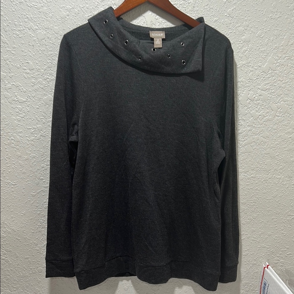 Chico's Black Long Sleeve Top with Studded Collar size 2 GUC - Picture 4 of 10